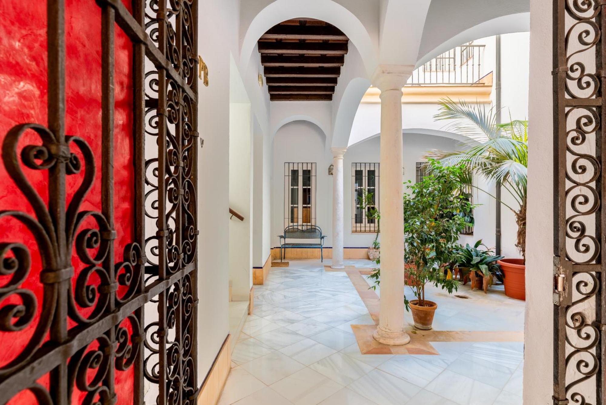 Antigua casa típica Sevillana rehabilitada en casco histórico Sevilha Exterior foto